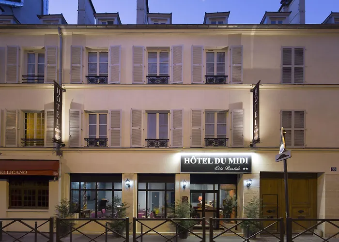 Hotel Maison Traversiere Paris