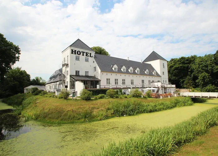 Vraa Slotshotel Tylstrup
