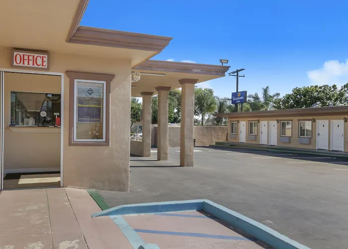 3Rd Avenue Inn La Habra