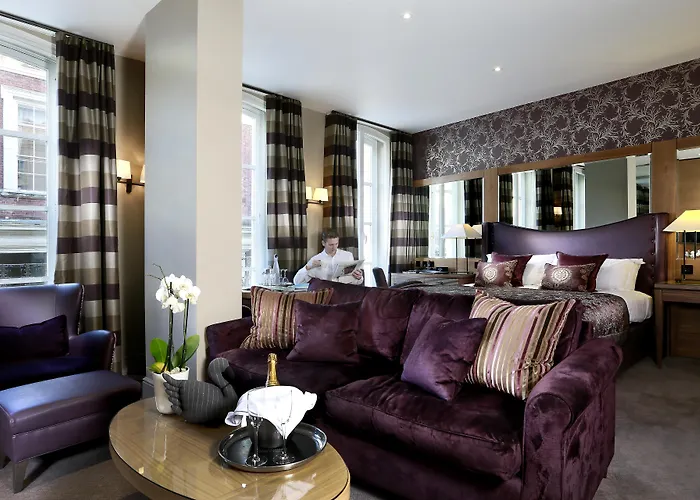 Macdonald Windsor Hotel