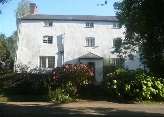Church Farm Guest House Monmouth