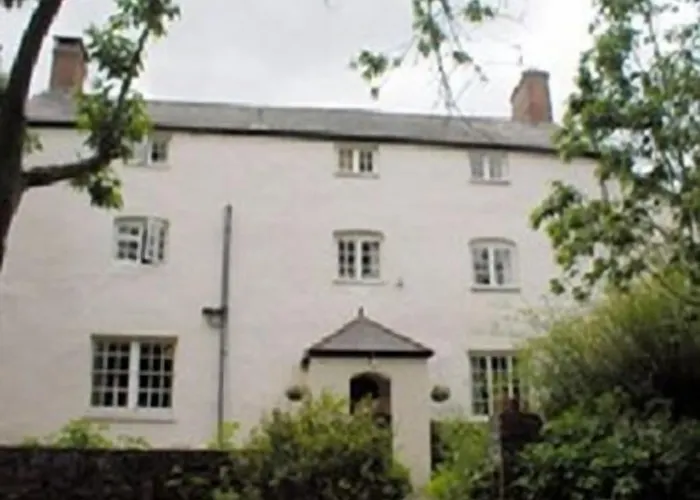 Church Farm Guest House Monmouth