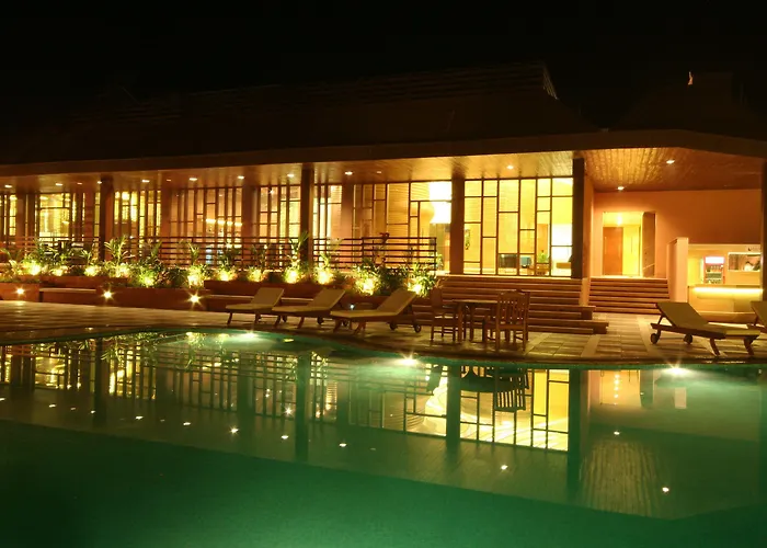 The Golden Crown Hotel Colva