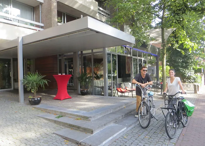 Corbie Mol Hotel