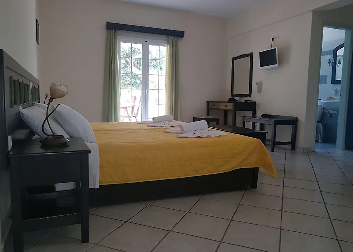 Romantica Hotel Agia Pelagia 
