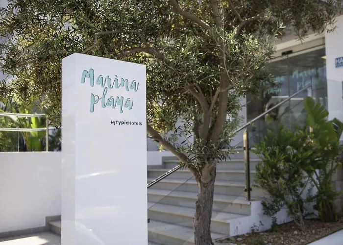 Marina Playa (Adults Only) Aparthotel San Antonio 