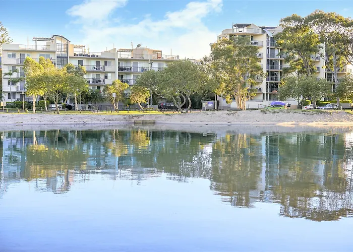 Excellsior Apartments Mooloolaba