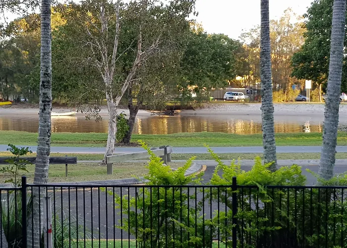 Excellsior Apartments Mooloolaba