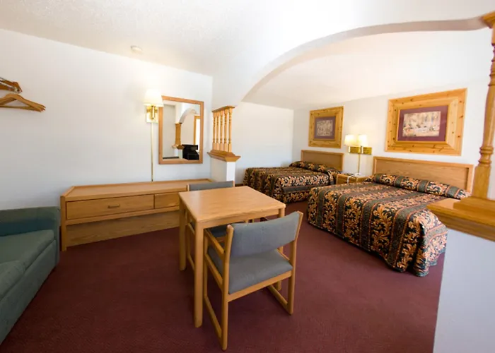 North Country Inn & Suites Mandan