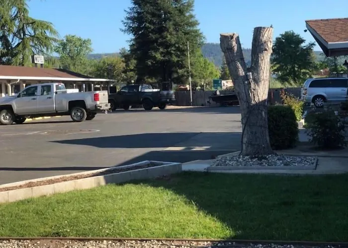Kelseyville Motel