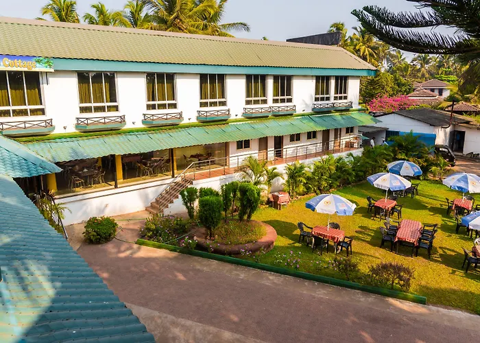 Oyo 47045 Graciano Cottages Colva