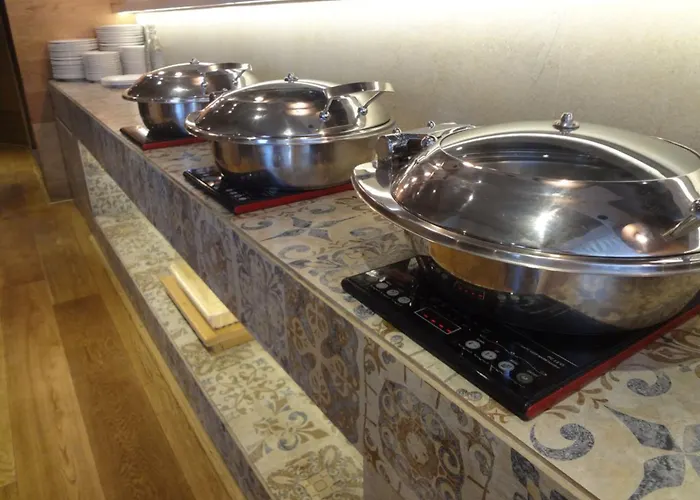Hotel Suncity Apollo - Gateway Of India Mumbai