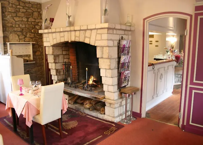 Logis Hôtel Restaurant l'Auberge Normande Carentan