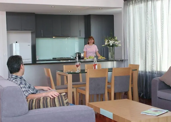 Beachside Apartments Bonbeach Melburne