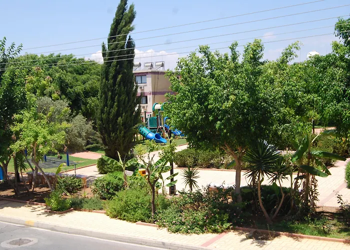 Agrino Hotel Apartments Ajía Nápa