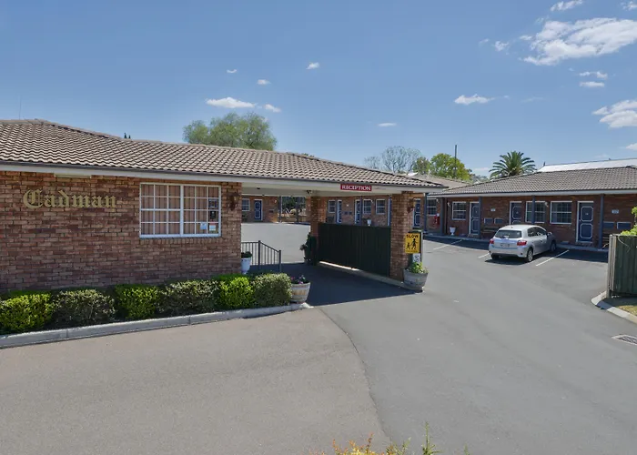 Cadman Motor Inn And Apartments Tamworth