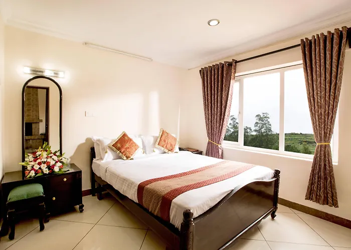 Hotel Lakeview Ooty