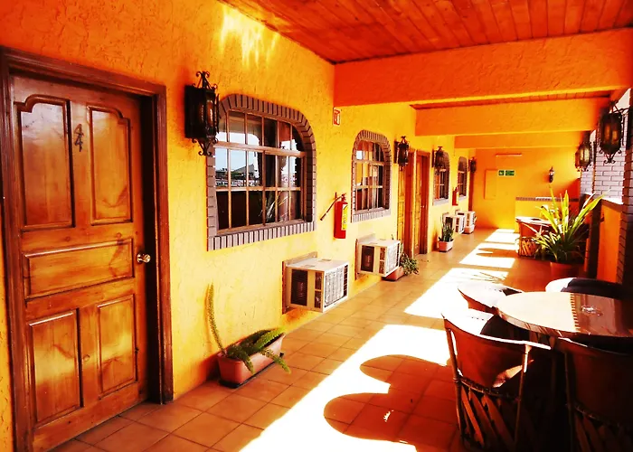 Hotel La Hacienda de la Langosta Roja San Felipe 