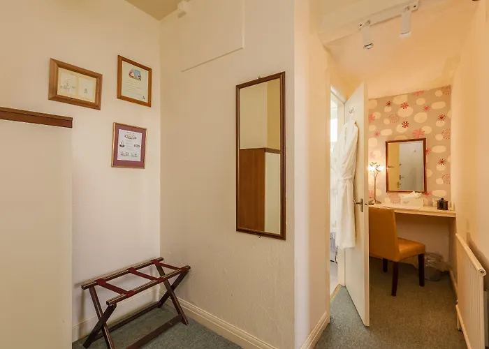 Crossways Hotel Pickering