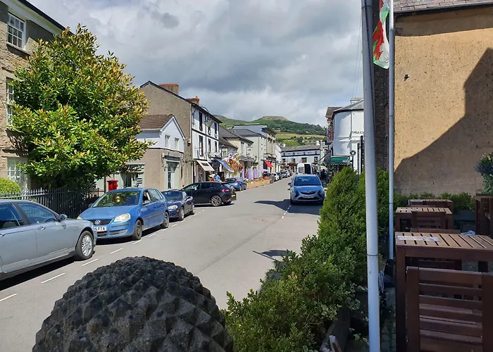 Dragon Inn Crickhowell