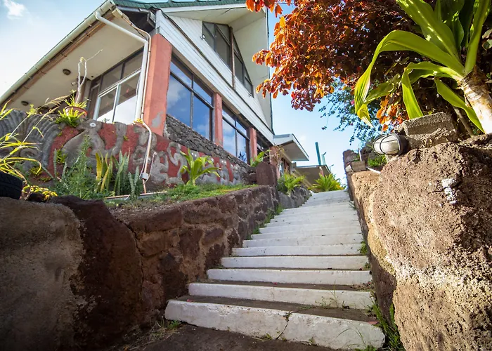 Tupa Hotel Hanga Roa