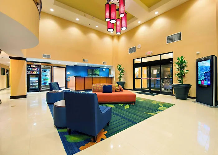 Fairfield Inn & Suites By Marriott Charleston Airport/Convention Center North Charleston