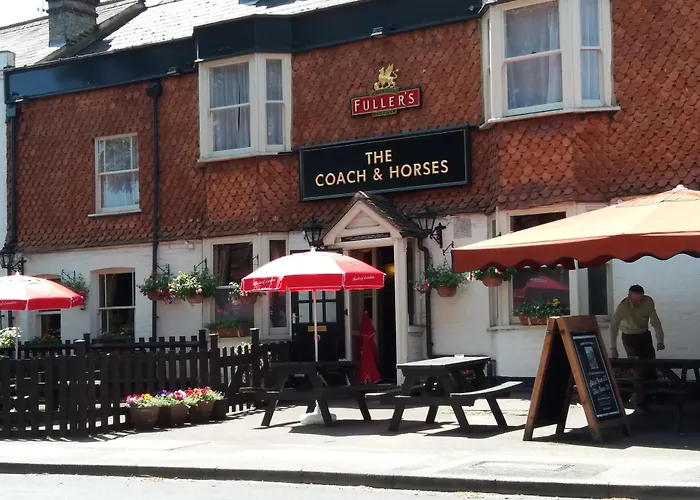 The Coach And Horses Hotel Chertsey
