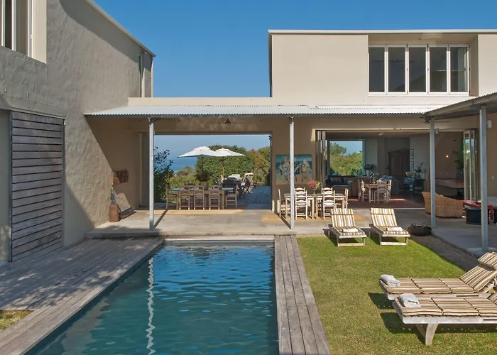 Mosselberg On Grotto Beach Hermanus