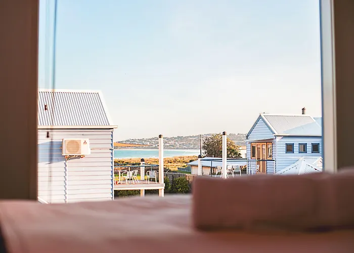 Rayville Boat Houses Apollo Bay