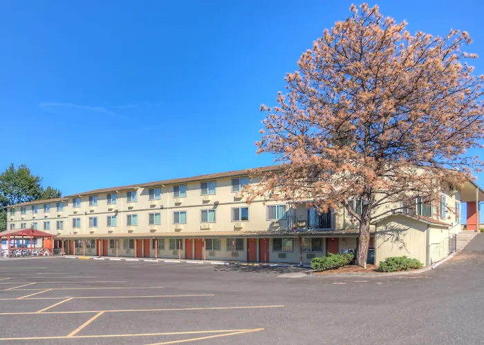 Redmond Inn