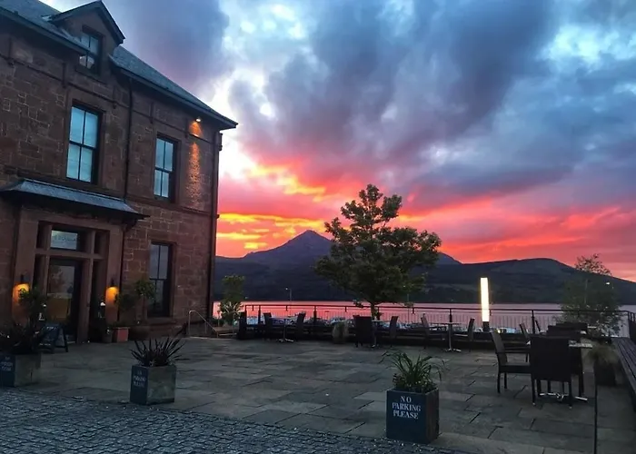 The Douglas Hotel Brodick