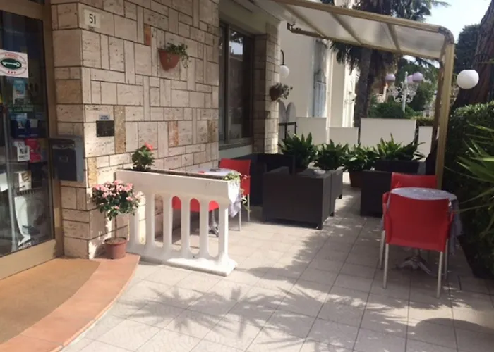 Hotel Ausonia B&B Rímini