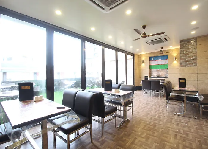 Hotel Vanson Villa - Near Connaught Place New Delhi