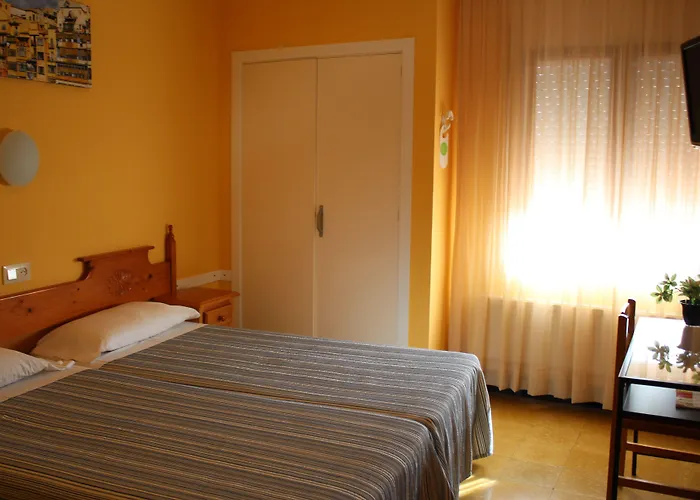 Hostal Fabrellas Caldes de Malavella