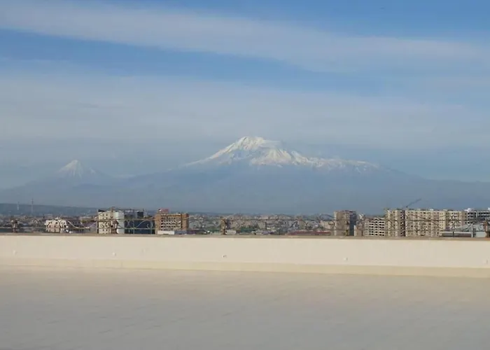 14 Floor Hotel Yerevan