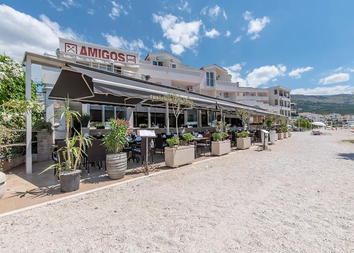Pansion Amigos Hotel Podstrana