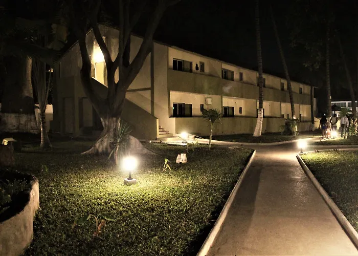 Badala Park Hotel Kotu