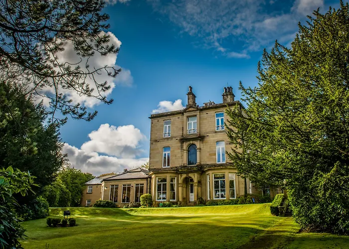 Astley Bank Hotel Darwen