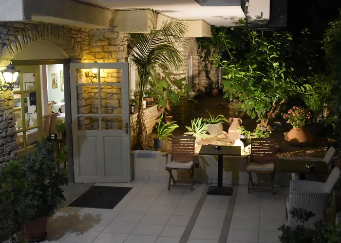 Virginia Hotel Samos Town