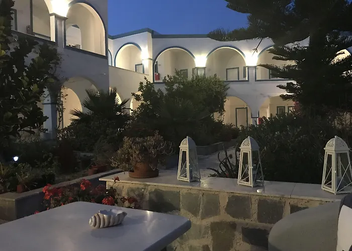Hotel Lodos Karterados 