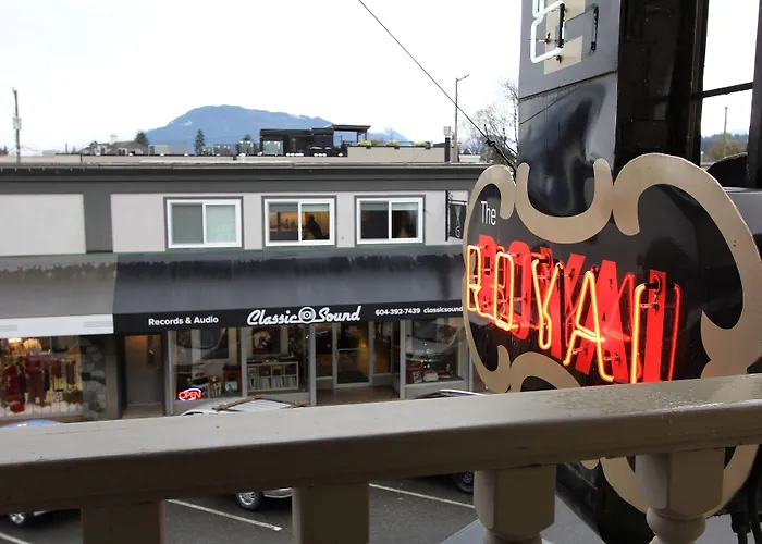 Royal Hotel Chilliwack