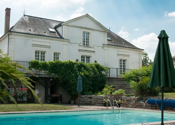Hotel Domaine De La Courbe à Le Lude