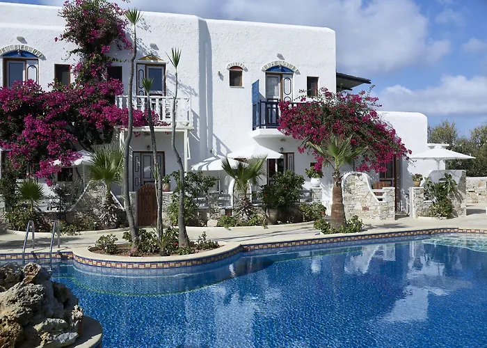 Polikandia Hotel Folegandros Town