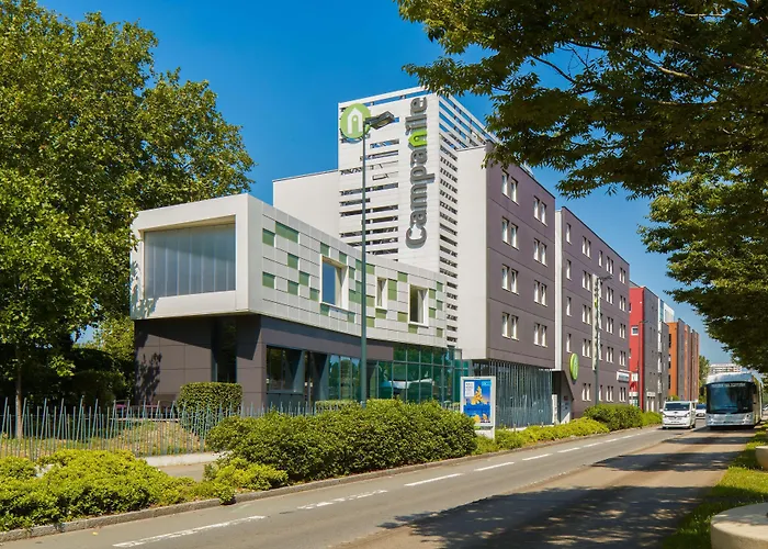 Campanile Nantes Centre - Saint Jacques Hotel
