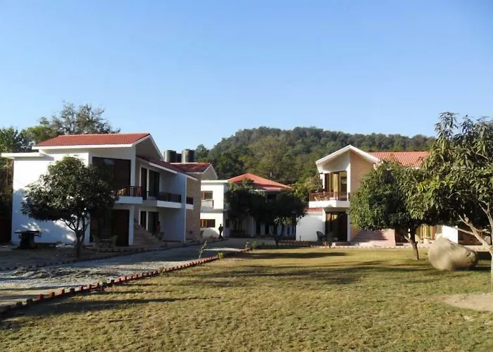 Leisure Vacations Myrica Resort Dhikuli