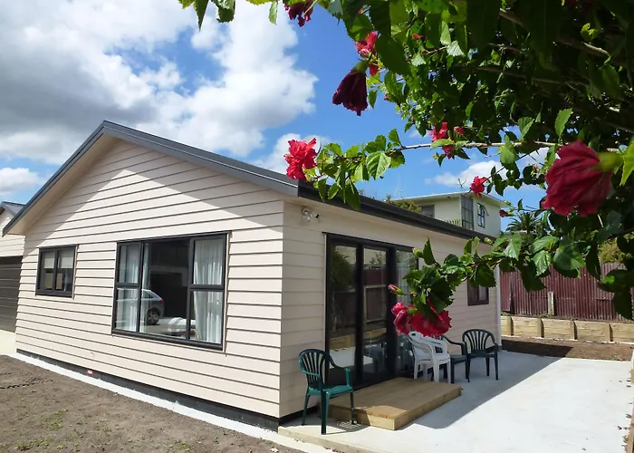 Raglan Sunset Motel And Conference Venue