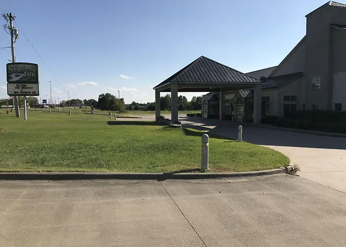 Days Inn By Wyndham Grove