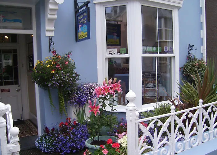 Langdon Villa Guest House Tenby