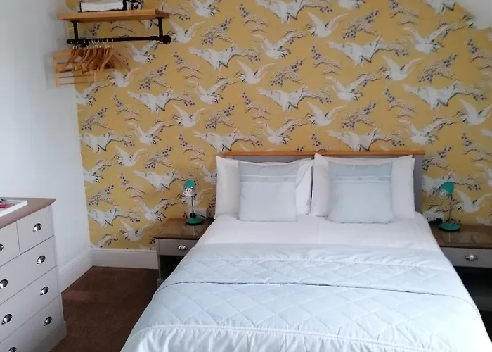 Langdon Villa Guest House Tenby