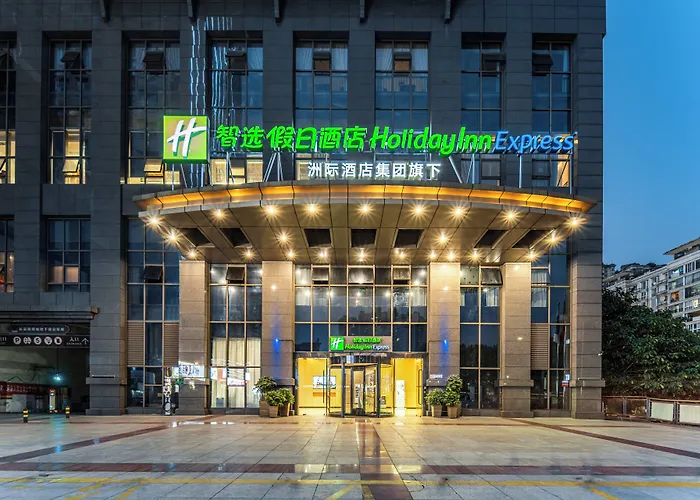 Holiday Inn Express Chongqing Guanyinqiao By Ihg